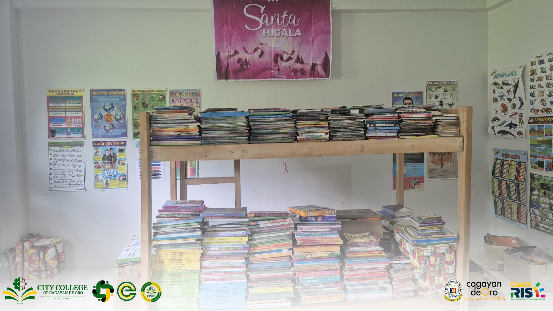 𝐄𝐦𝐩𝐨𝐰𝐞𝐫𝐢𝐧𝐠 𝐂𝐨𝐦𝐦𝐮𝐧𝐢𝐭𝐲 𝐓𝐡𝐫𝐨𝐮𝐠𝐡 𝐁𝐨𝐨𝐤 𝐃𝐨𝐧𝐚𝐭𝐢𝐨𝐧 𝐃𝐫𝐢𝐯𝐞 𝐚𝐭 𝐄𝐂𝐋𝐈𝐏 𝐂𝐞𝐧𝐭𝐞𝐫 - Image 1