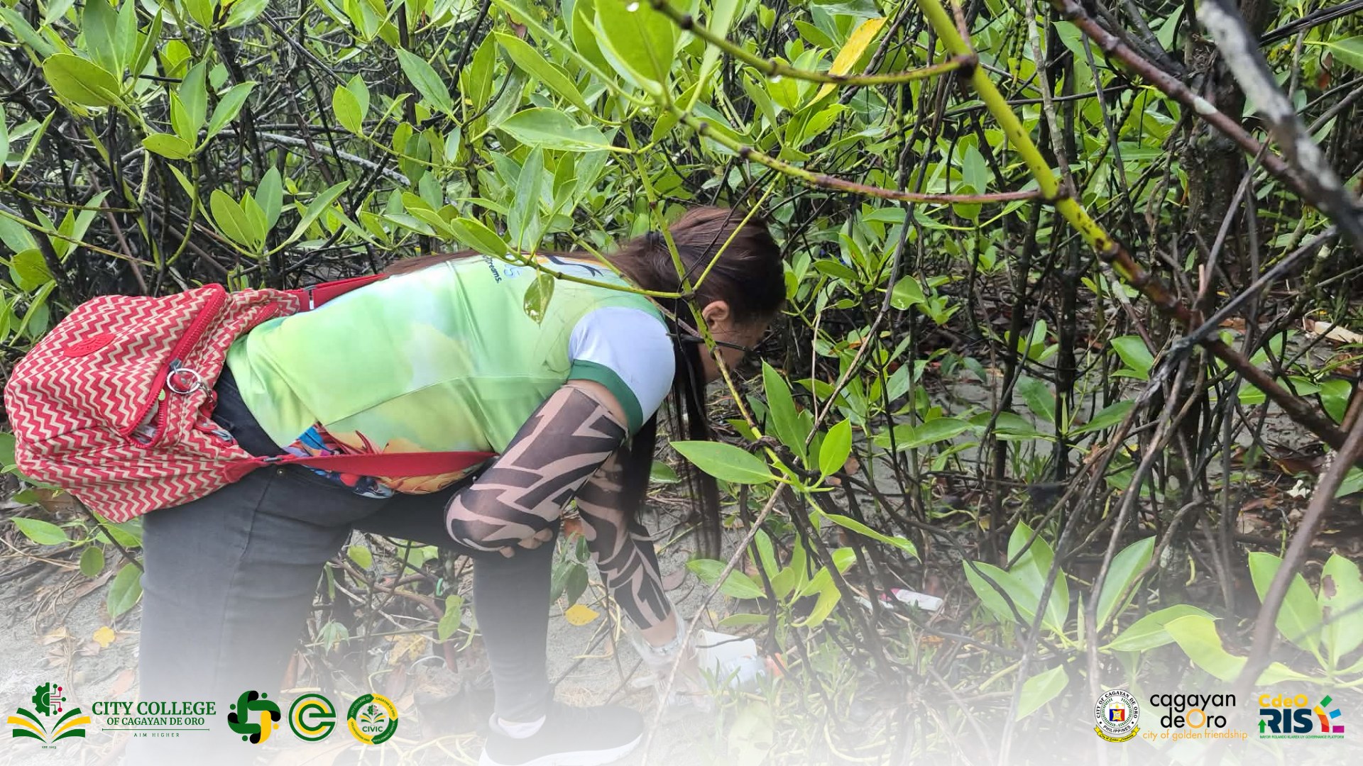 CCCDO Joins Coastal Clean-Up in Brgy. Bonbon to Mark 25 Years of RA 9003, Advancing the UN SDGs - Image 2